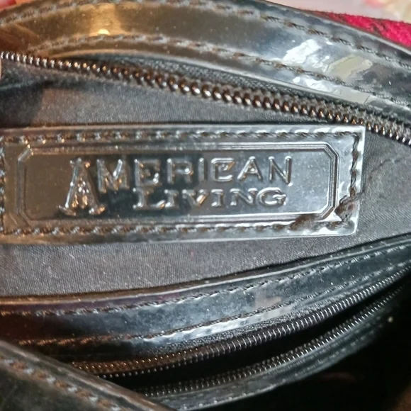American Living Handbag - Picture 5 of 6